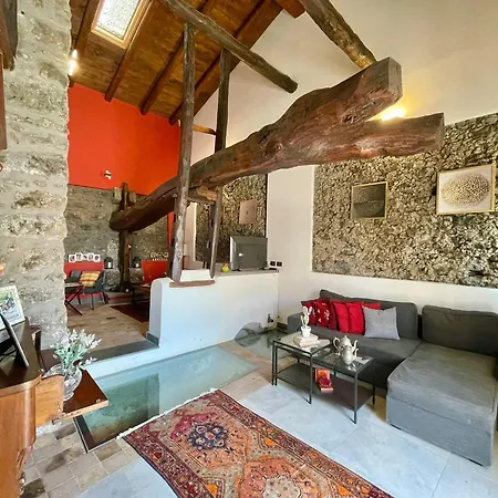 Maison Divaga Fleri