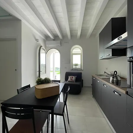 Semesterbostad Maison Divaga Fleri