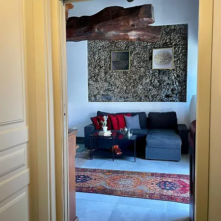 Semesterbostad Maison Divaga